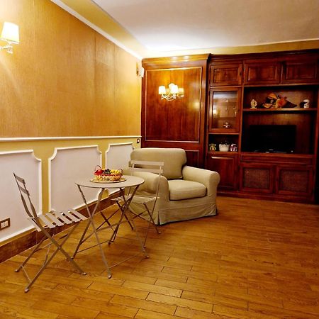 Fuga A Napoli Apartment מראה חיצוני תמונה