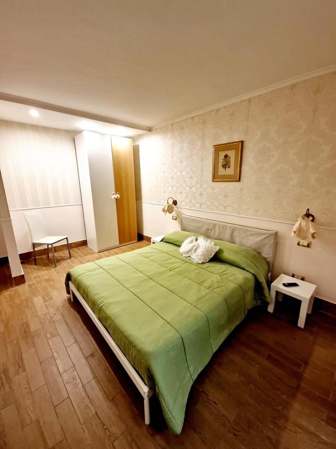 Fuga A Napoli Apartment מראה חיצוני תמונה