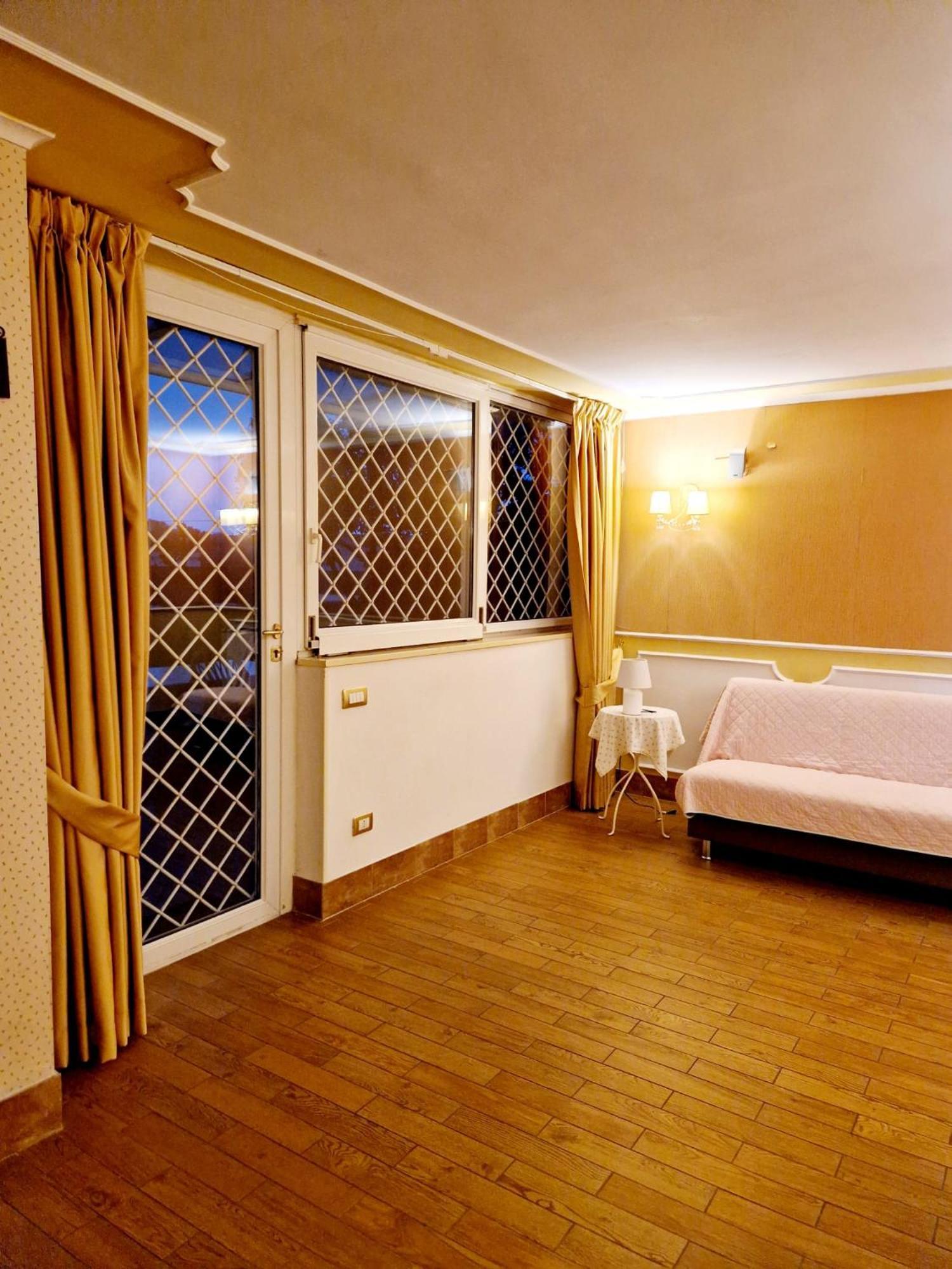 Fuga A Napoli Apartment מראה חיצוני תמונה
